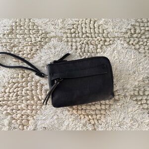 Universal Thread Black Wristlet Clutch